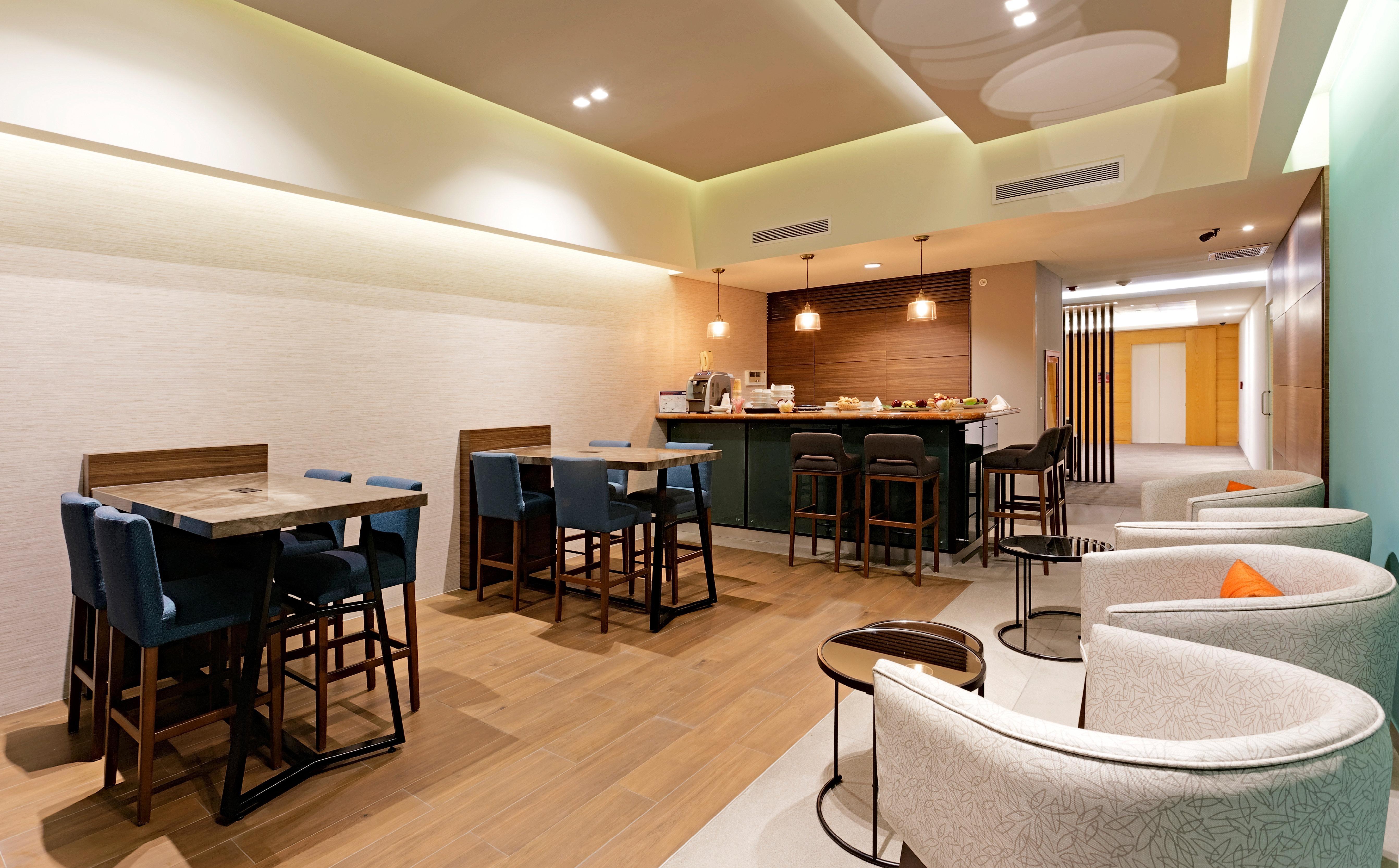 Hotel Express By Ihg 4*